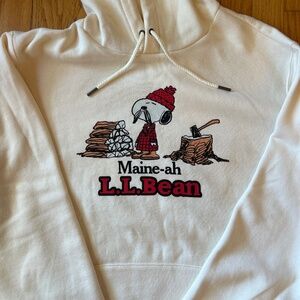 L.L. Bean Peanuts Maine-ah Sweatshirt, M